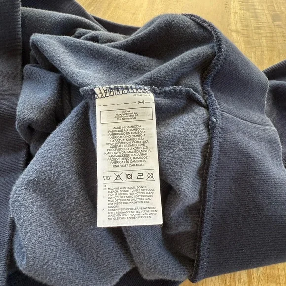 Adidas Navy Velvet Crewneck - Picture 11 of 13